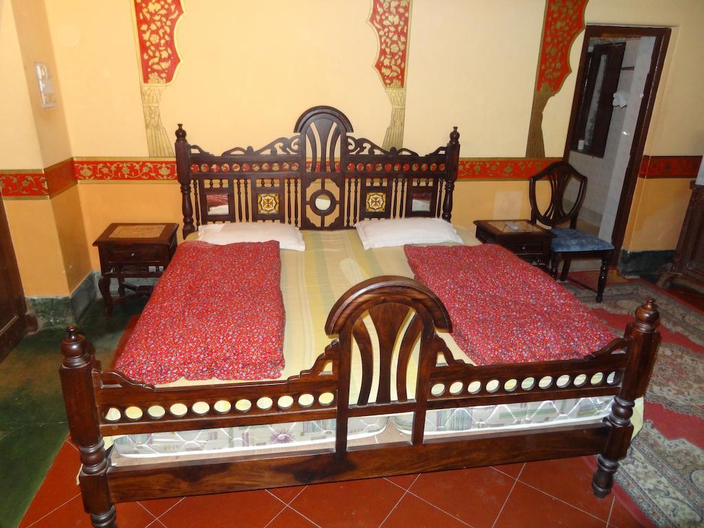 Chandra Niwas Guest House Bikaner Zimmer foto